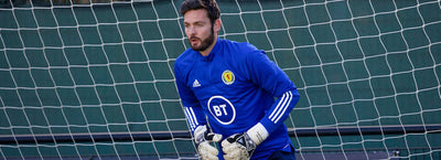 Craig Gordon called up to Scotland squad