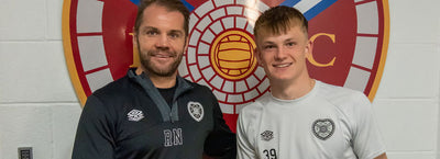 Pollock signs new deal