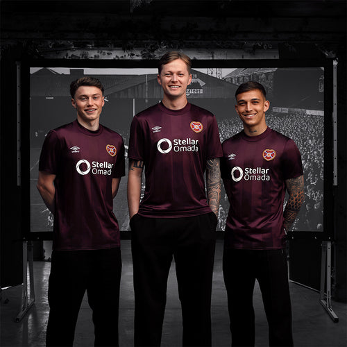 24/25 home kit revealed